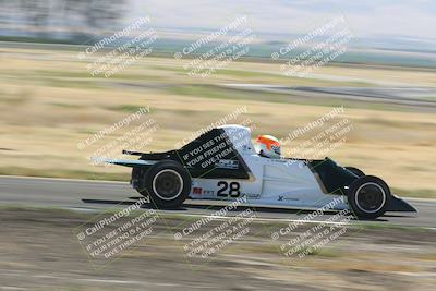 media/Jun-01-2024-CalClub SCCA (Sat) [[0aa0dc4a91]]/Group 4/Race/